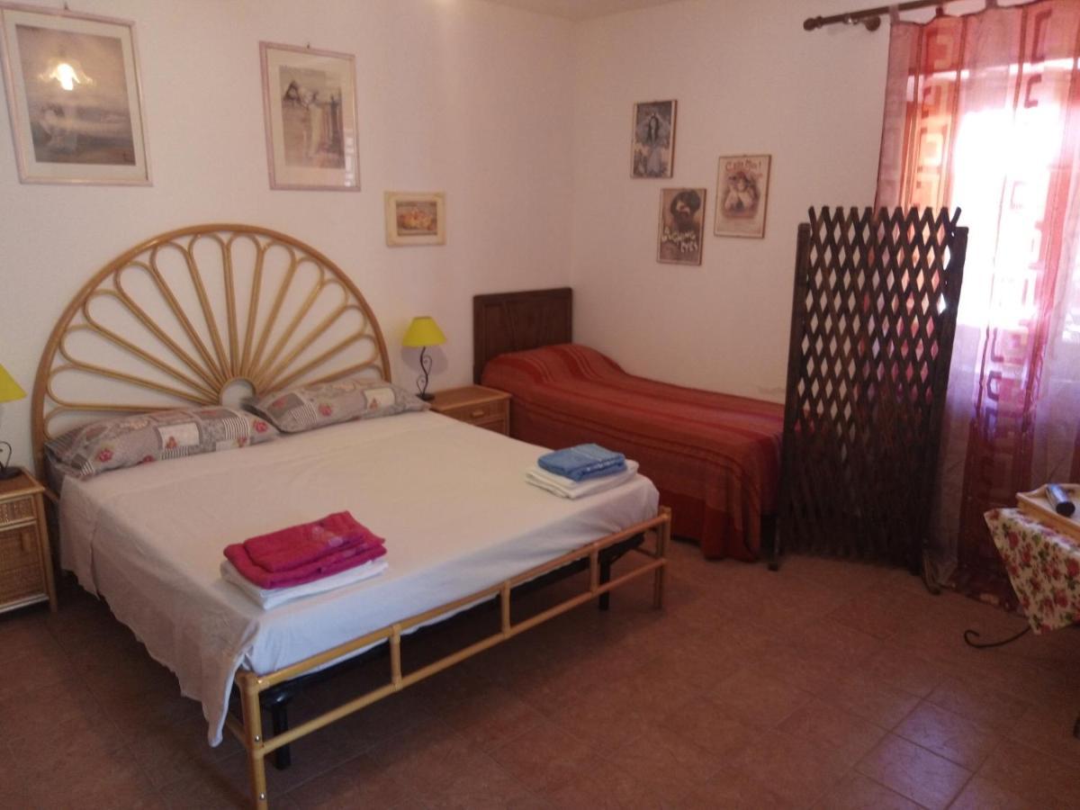 L'Antica Quercia B&B Castell'Umberto Exterior photo