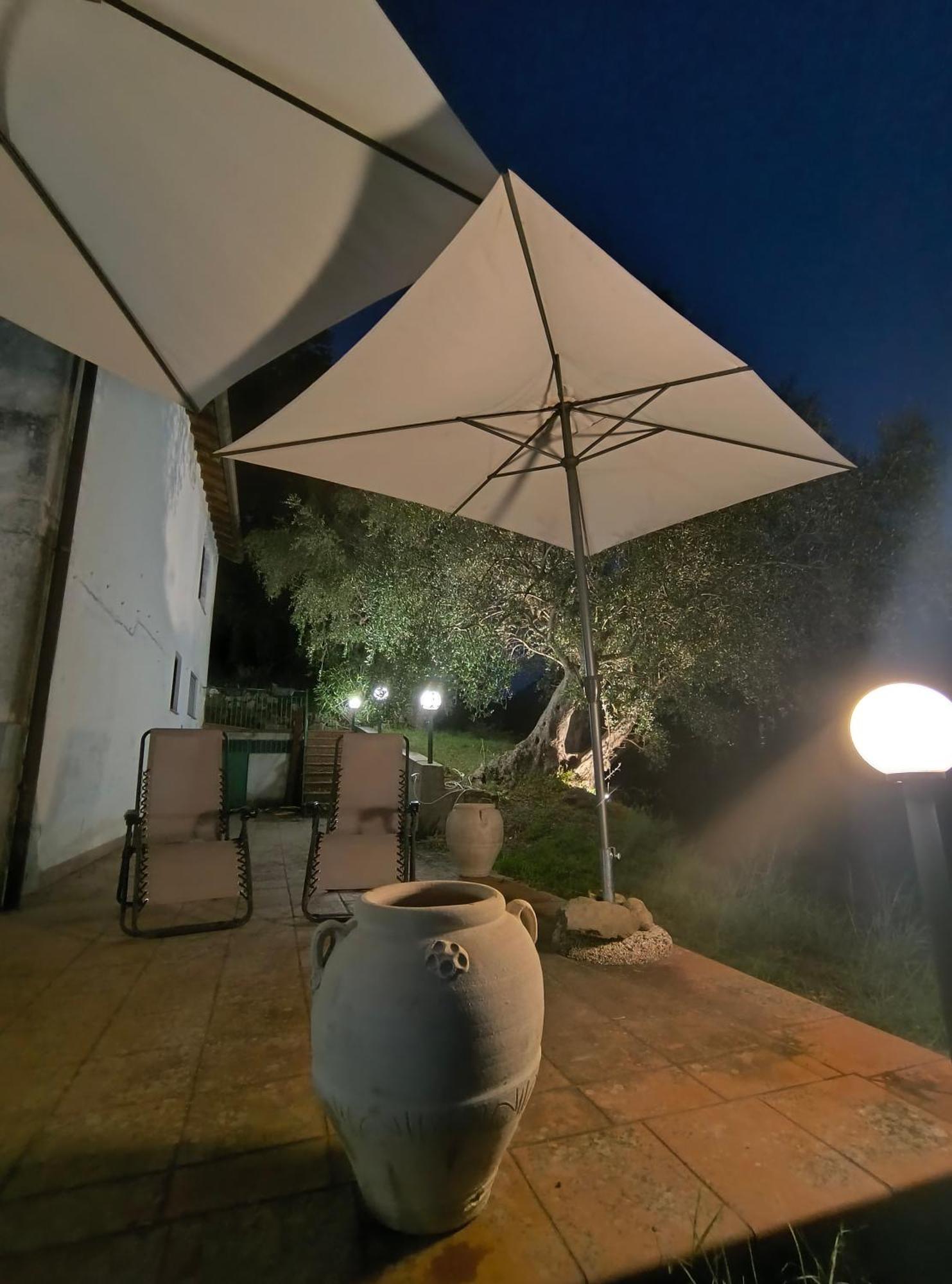 L'Antica Quercia B&B Castell'Umberto Exterior photo